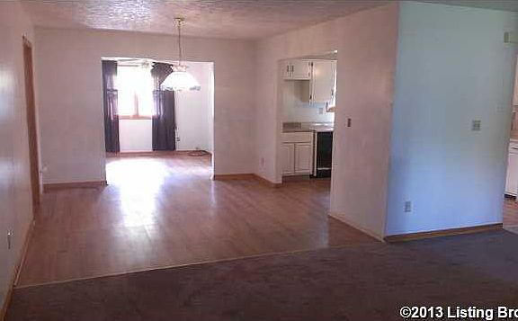 5th image of 636 E Southland Dr