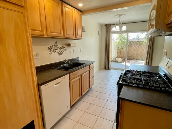 918 S Mountain Ave APT D, Ontario, CA 91762