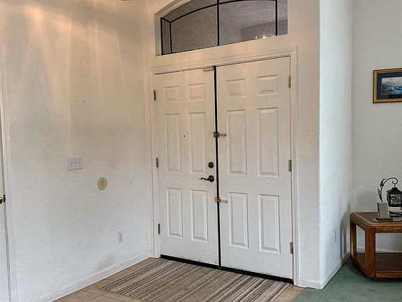 3rd image of 5444 La Salle Way