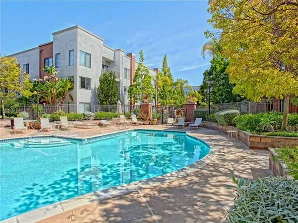 1060 S 3rd St, San Jose, CA