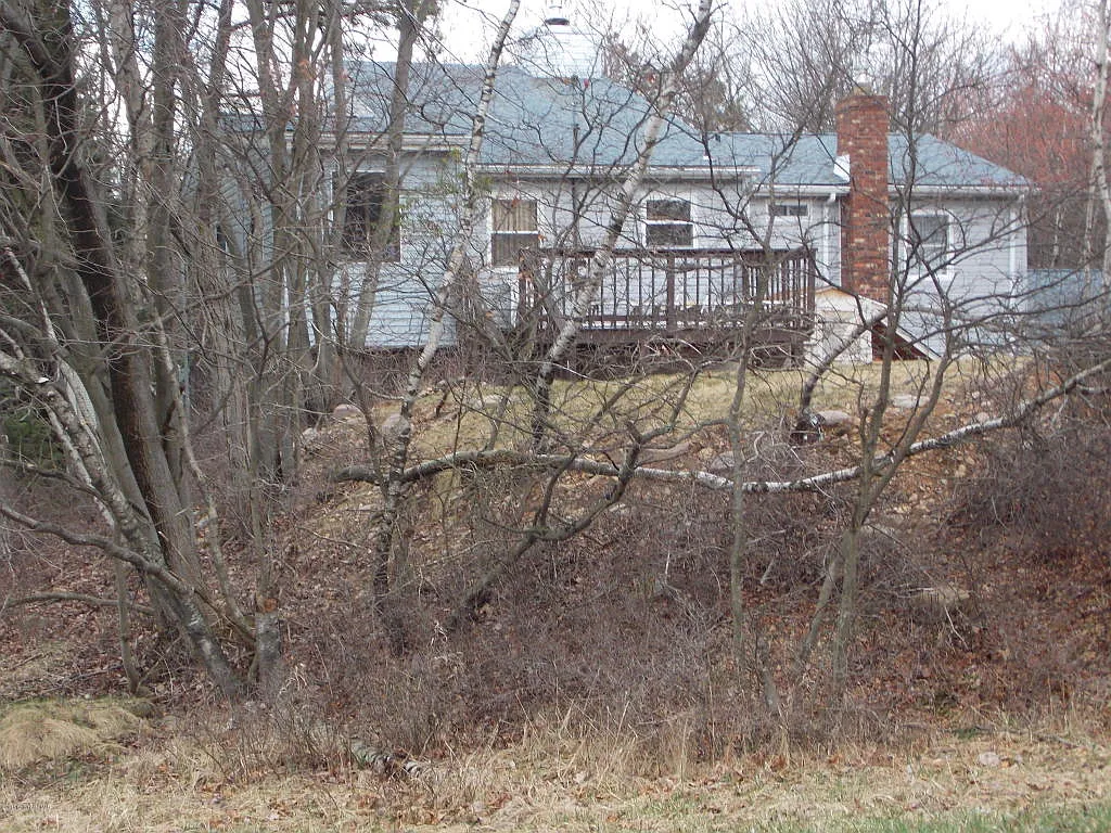 198 Arbor Dr photo 1