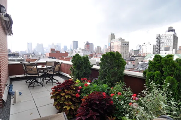 Rented by Veracity NYC LLC | media 22