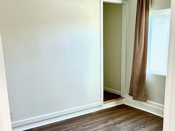 4th image of 3319 W 63rd St #3319