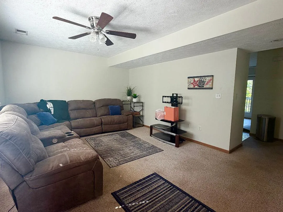 873 Quadrilla Street - 1 — Photo 2