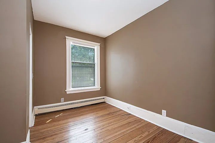 456 Lafayette Ave SE — Photo 12