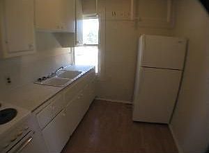 3rd image of 233 S 100 E