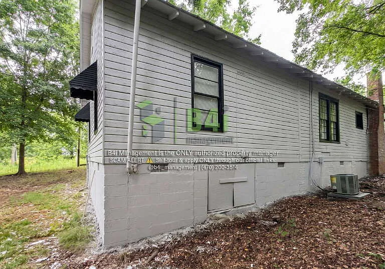 1645 Vinson Hwy SE — Photo 18