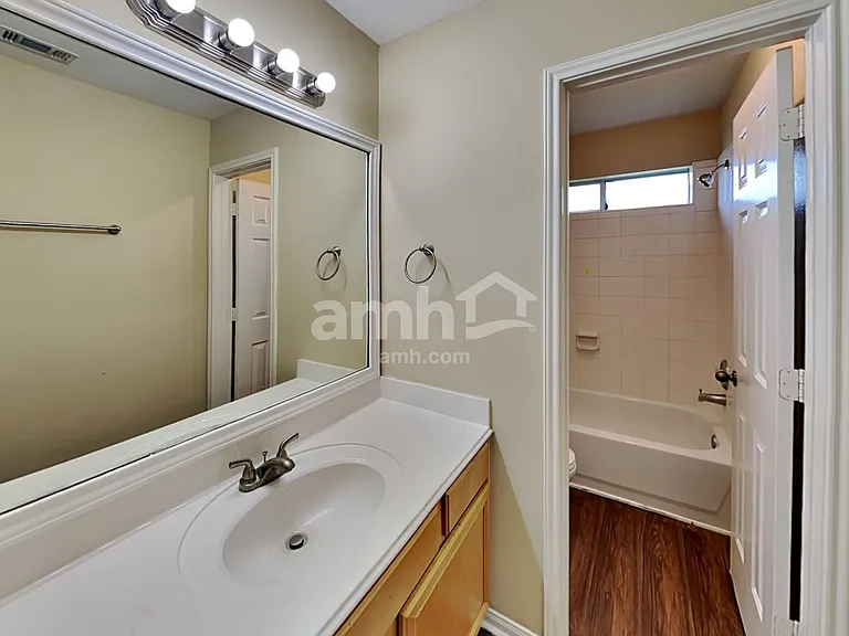 5122 Chase Park Gate St — Photo 16