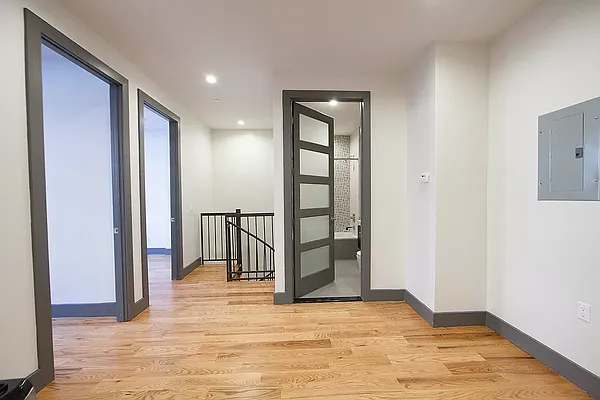 Rented by Brooklyn Group | media 11