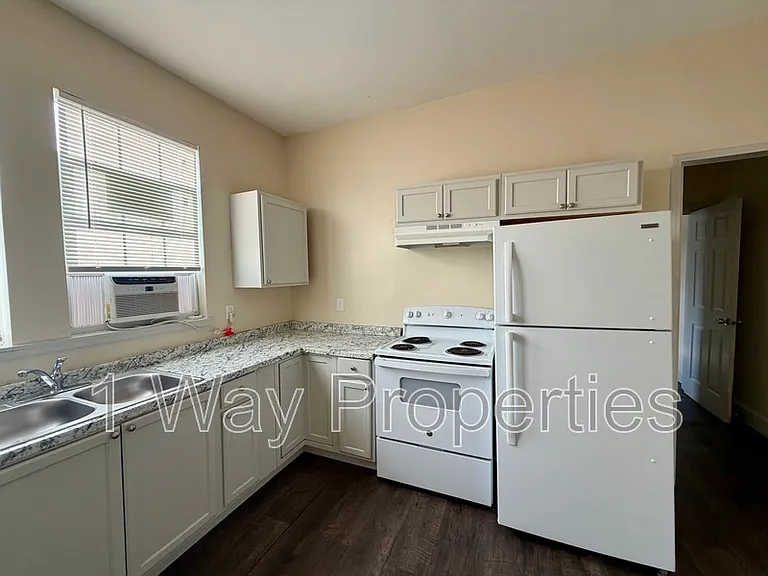 7409 4th St #B — Photo 18