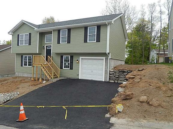 3rd image of 44 Wilna St