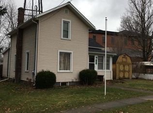 428 Maple St, Colon, MI 49040