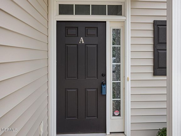 4th image of 3505 Holman Way #A