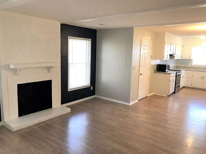 2900 Glen Hollow Rd — Photo 10