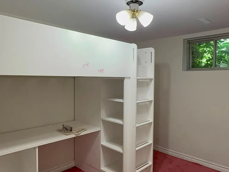 76 Bernick Dr #LOWER — Photo 11