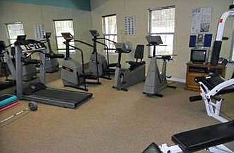 5th image of 1310 Sheridan Pl Unit 203