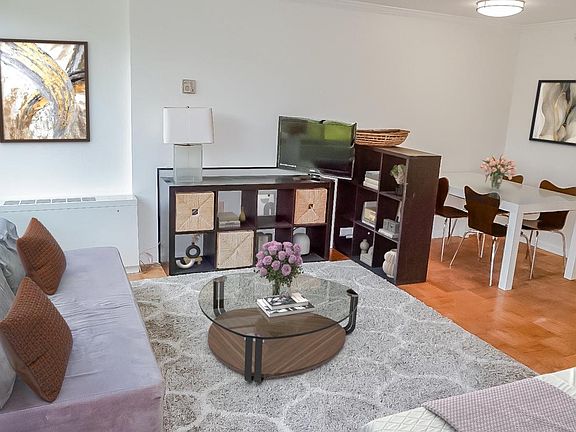 5th image of 2030 F St NW APT 508