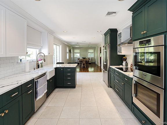 4th image of 21 Hildreth Avenue