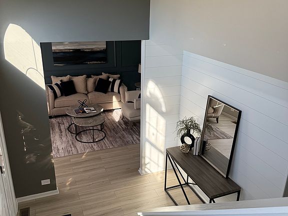 3rd image of 1655 Whispering Oaks Ct