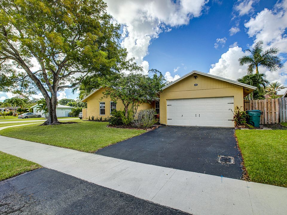 1700 NW 43rd St, Oakland Park, FL 33309 Zillow