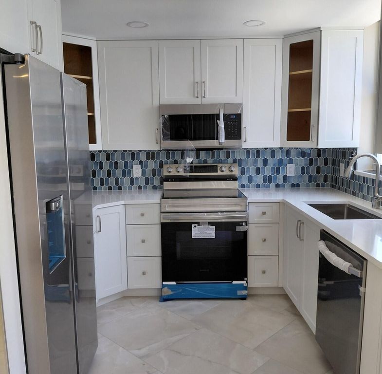 1010 S Ocean Blvd APT 1515, photo 3