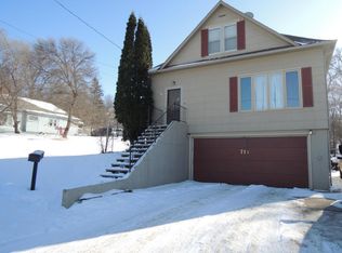 714 3rd St SE, Valley City, ND 58072