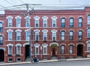 60 Beacon St #1, Chelsea, MA 02150
