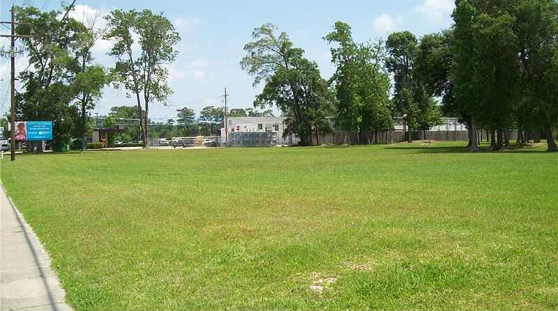 2nd image of 0 Beglis Pkwy