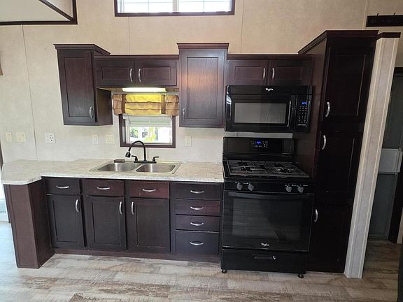 4th image of 11675 Wapak Freyburg Rd #439