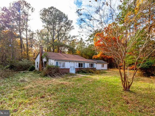 11655 Point Lookout Rd, Scotland, MD 20687