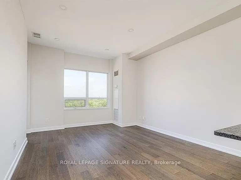 120 Dallimore Cir #926 — Photo 6