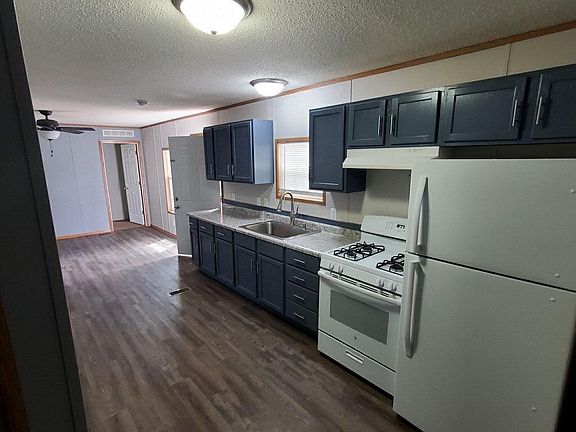 3rd image of 2900 Grand Ave #22