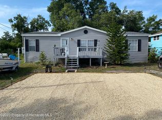 6432 Finance Ave, Weeki Wachee, FL 34607