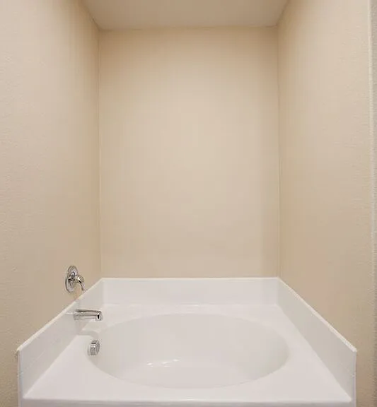 1917 Dahlia Way — Photo 22