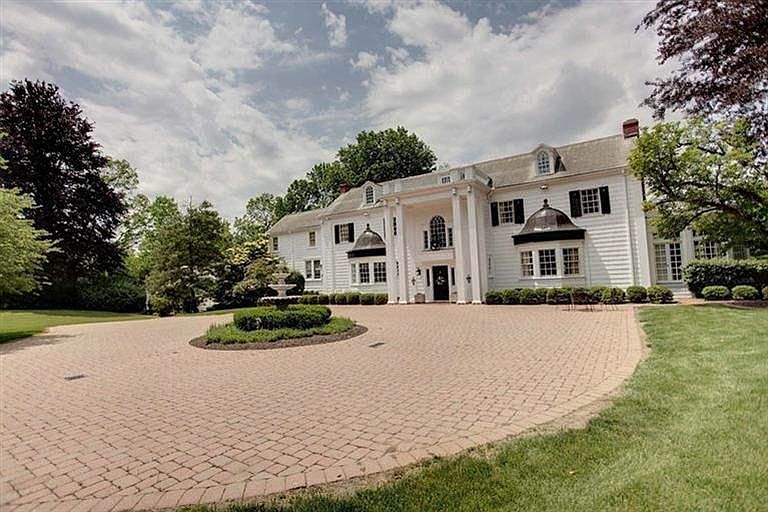 2445 Ridgeway Rd, Oakwood, OH 45419 Zillow