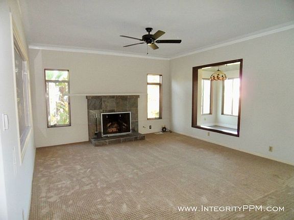 3rd image of 3717 Eagle St