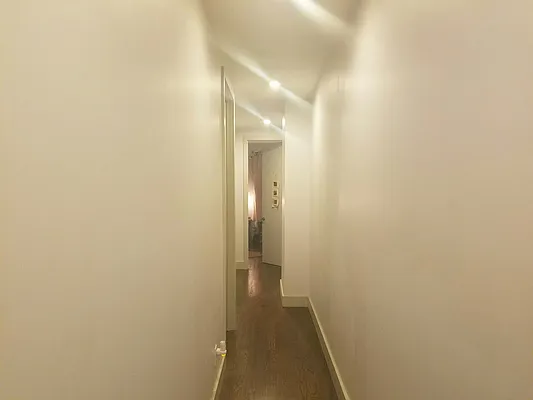 Rented by Bold New York | media 72