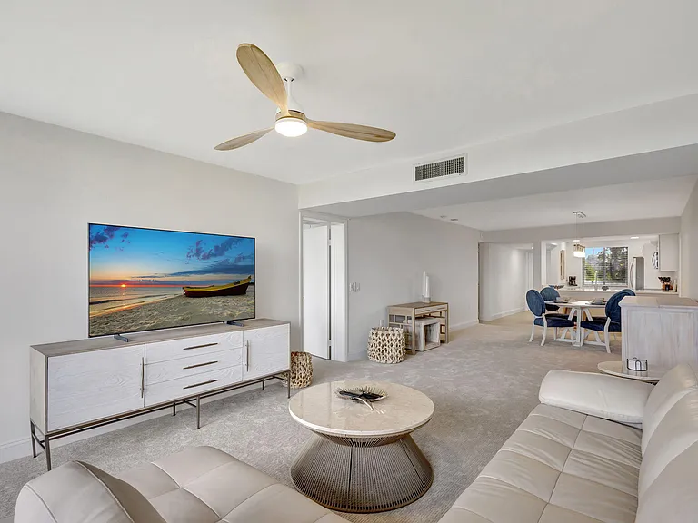 501 S Seas Dr #202 — Photo 10