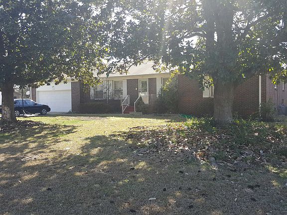 3rd image of 11006 Louis Dr SE