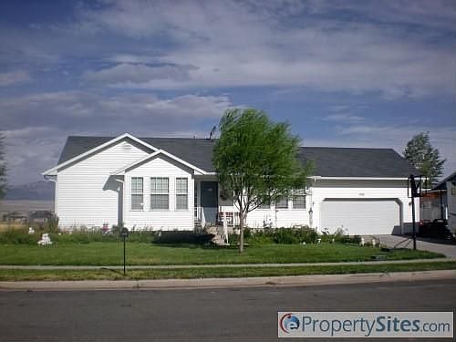 1st image of 1208 Southwest Dr