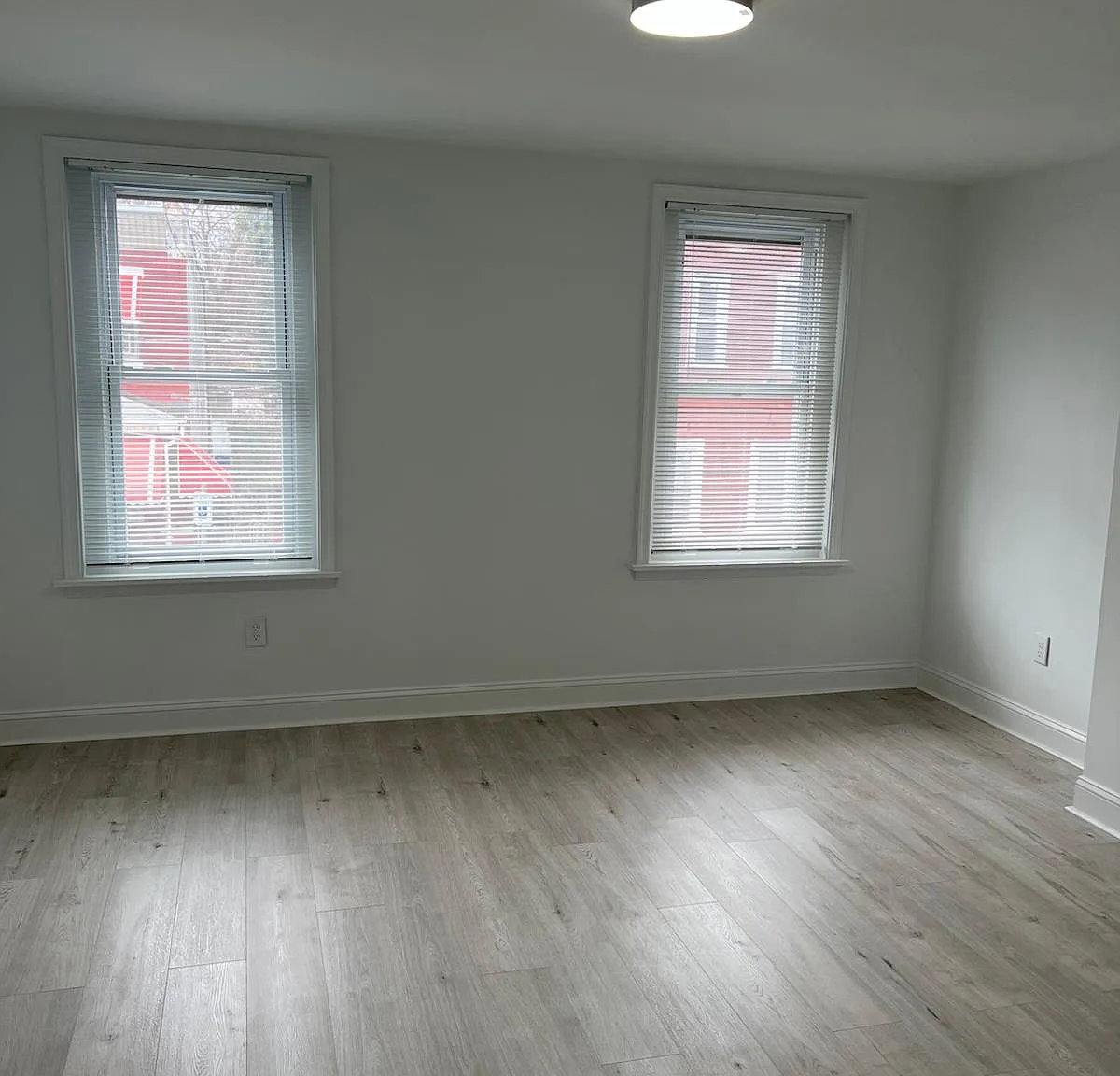 3 bed, 1260 sqft, $1,750 — Photo 4