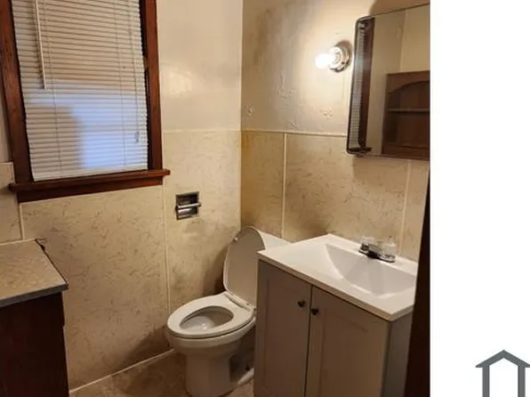 68 Northmoor Pl, East Alton, IL 62024