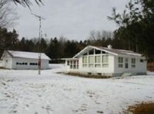 2833 4th Ave, Oxford, WI 53952