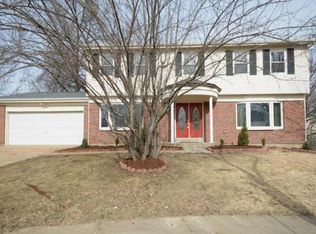12749 Castlebar Dr, Saint Louis, MO 63146