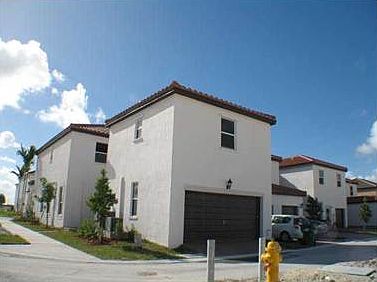 5th image of 9421 SW 170 Passage- Ave #9421