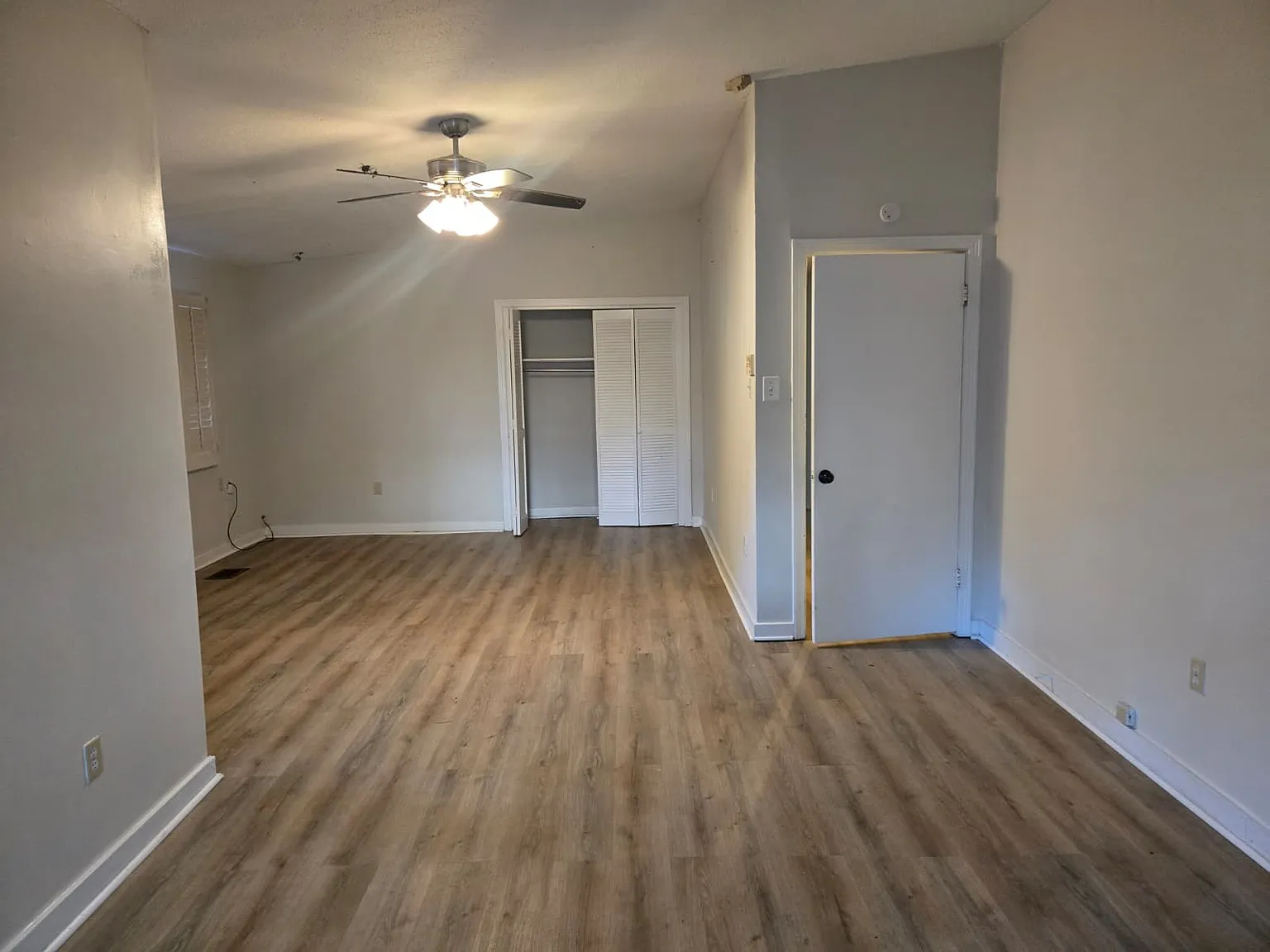 3987 Berkley Drive - 1 — Photo 2