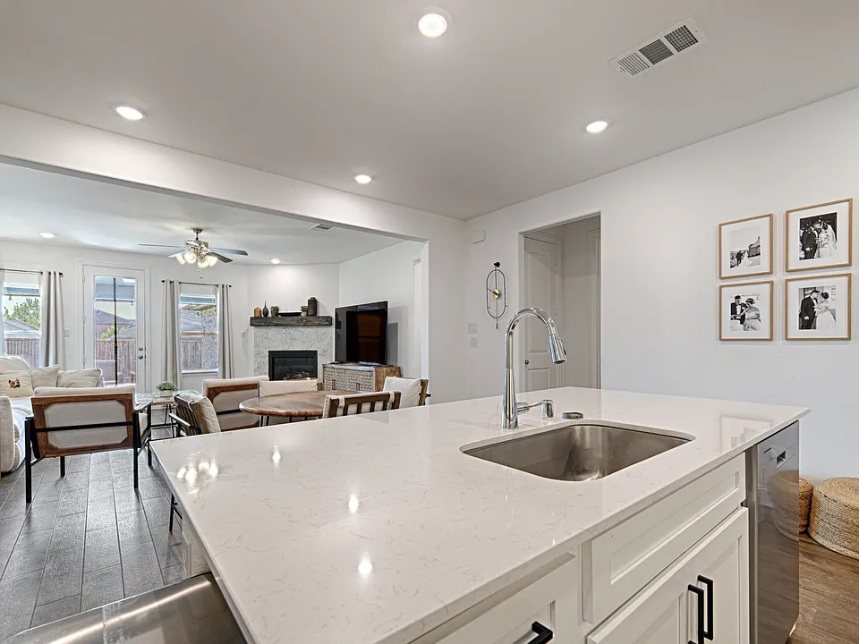 204 Tartane Dr