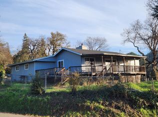 520 Timber Ln, Garberville, CA 95542
