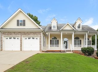 3282 Thornecreek Dr, Douglasville, GA 30135