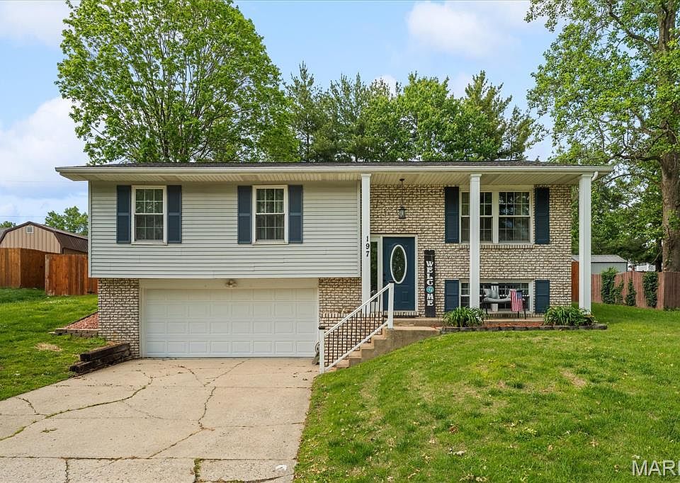 1st image of 197 Huntleigh Dr